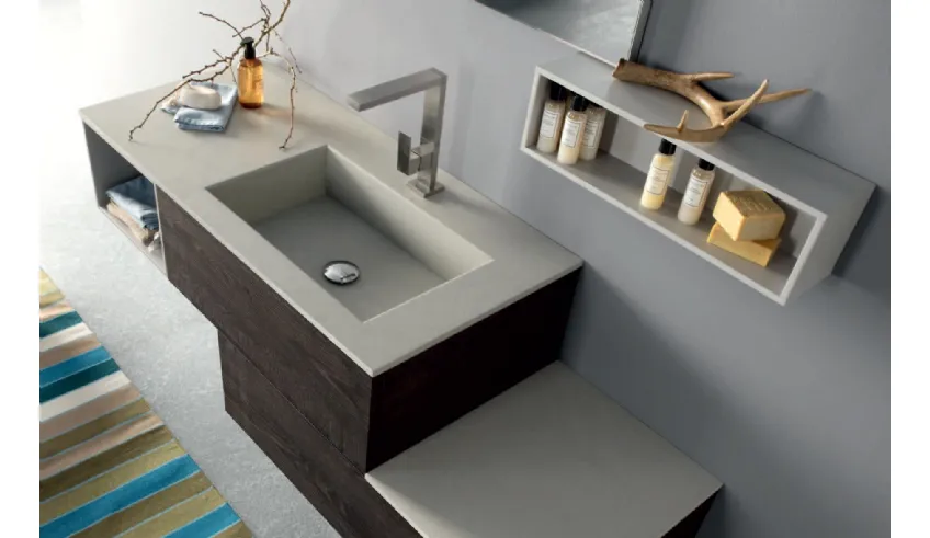 Bagno Azzurra sospeso