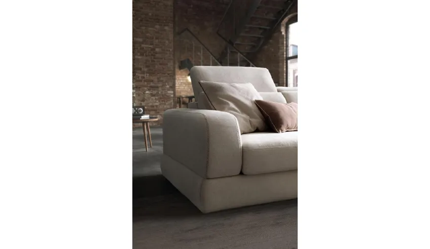 Divano LeComfort dettaglio